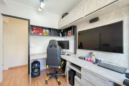 Apartamento à venda com 62m², 2 quartos e 2 vagasQuarto 2
