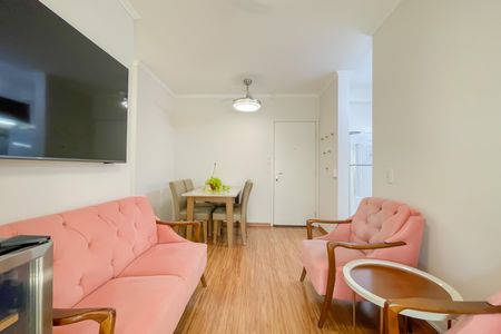 Apartamento à venda com 62m², 2 quartos e 2 vagasSala