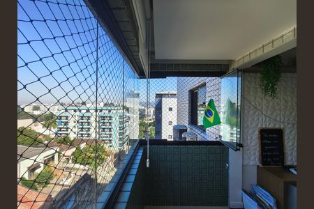 Apartamento à venda com 2 quartos, 66m² em Pechincha, Rio de Janeiro
