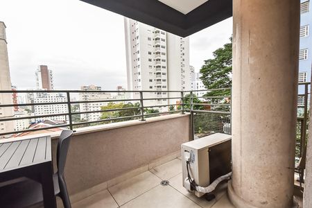Varanda de kitnet/studio para alugar com 1 quarto, 29m² em Paraíso, São Paulo