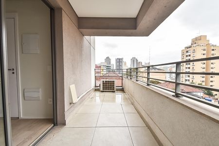 Varanda de kitnet/studio para alugar com 1 quarto, 44m² em Paraíso, São Paulo