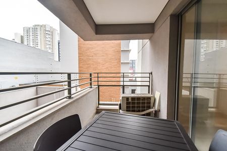 Studio para alugar com 41m², 1 quarto e sem vagaVaranda