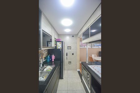Apartamento à venda com 60m², 2 quartos e 1 vaga Apartamento à venda com 60m², 2 quartos e 1 vagaCozinha