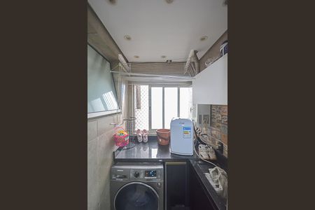 Apartamento à venda com 60m², 2 quartos e 1 vaga Apartamento à venda com 60m², 2 quartos e 1 vagaÁrea de Serviço