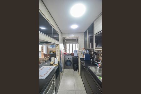 Apartamento à venda com 60m², 2 quartos e 1 vaga Apartamento à venda com 60m², 2 quartos e 1 vagaCozinha