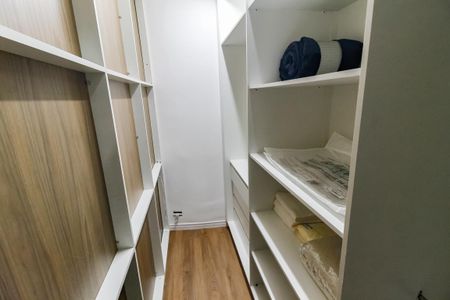 Apartamento para alugar com 62m², 1 quarto e 1 vagaCloset do quarto