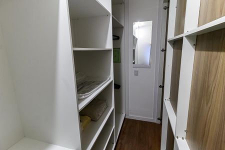 Apartamento para alugar com 62m², 1 quarto e 1 vagaCloset do quarto