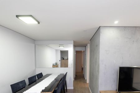 Apartamento para alugar com 63m², 2 quartos e 1 vagaSala 