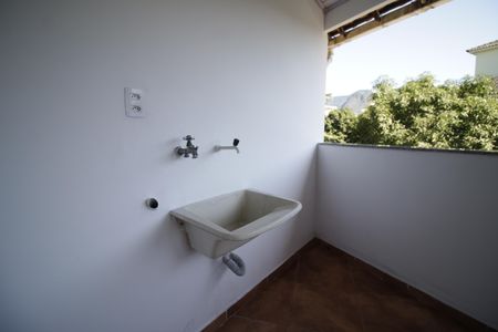 Área de Serviço de casa de condomínio para alugar com 2 quartos, 160m² em Recreio dos Bandeirantes, Rio de Janeiro