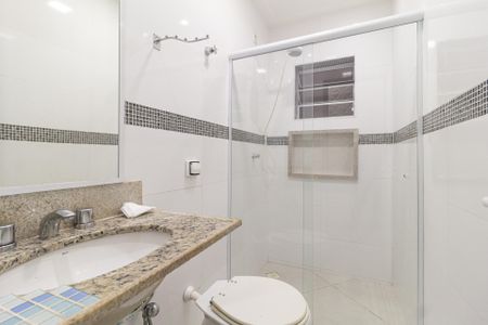Casa para alugar com 120m², 3 quartos e 1 vagaBanheiro 