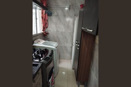 Área de Serviço de apartamento para alugar com 2 quartos, 38m² em Jardim das Oliveiras, Itaquaquecetuba