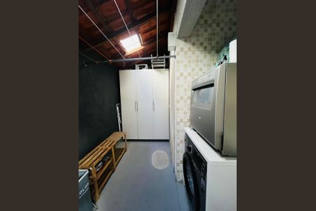 Casa de condomínio à venda com 90m², 2 quartos e 2 vagas Casa de condomínio à venda com 90m², 2 quartos e 2 vagasÁrea de serviço