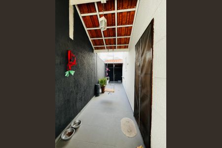 Casa de condomínio à venda com 90m², 2 quartos e 2 vagas Casa de condomínio à venda com 90m², 2 quartos e 2 vagasQuintal