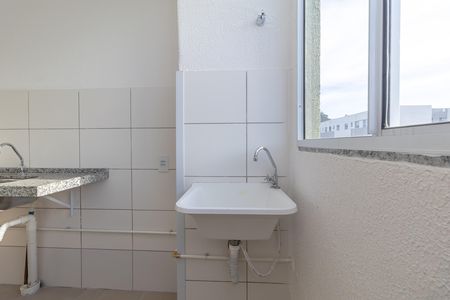 Apartamento para alugar com 42m², 2 quartos e 1 vaga Apartamento para alugar com 42m², 2 quartos e 1 vagaCozinha e Área de Serviço