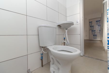 Banheiro Social de apartamento para alugar com 2 quartos, 42m² em Centro, Ribeirão das Neves