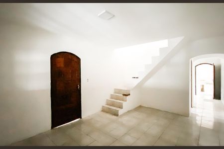 Sala de casa de condomínio para alugar com 2 quartos, 116m² em Alardes Matarazzo, São Paulo