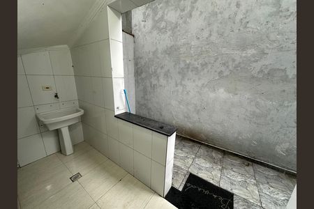 Casa para alugar com 106m², 3 quartos e 1 vaga Casa para alugar com 106m², 3 quartos e 1 vagaÁrea de Serviço