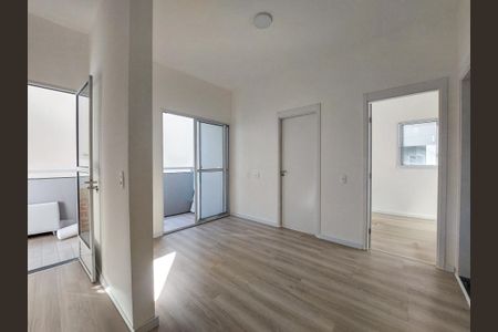 Apartamento para alugar com 2 quartos, 42m² em Várzea de Baixo, São Paulo