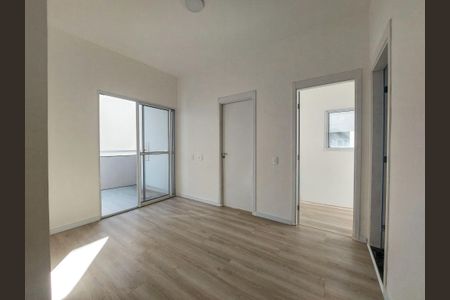 Sala de apartamento para alugar com 2 quartos, 42m² em Várzea de Baixo, São Paulo