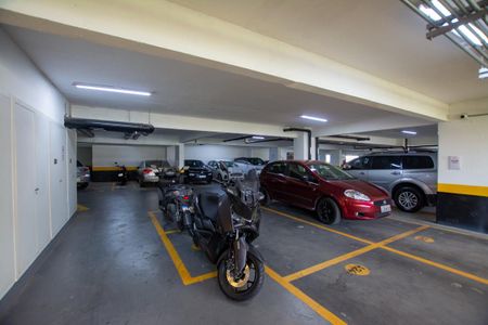 Studio para alugar com 28m², 1 quarto e sem vaga Studio para alugar com 28m², 1 quarto e sem vagaESTACIONAMENTO