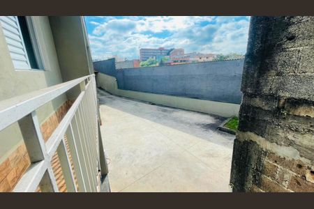 Varanda de casa para alugar com 2 quartos, 60m² em Outeiro de Passárgada, Cotia