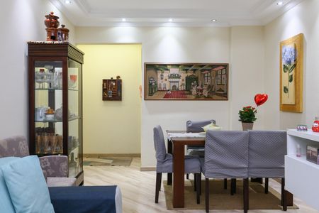 Apartamento à venda com 68m², 3 quartos e 2 vagas Apartamento à venda com 68m², 3 quartos e 2 vagasSala