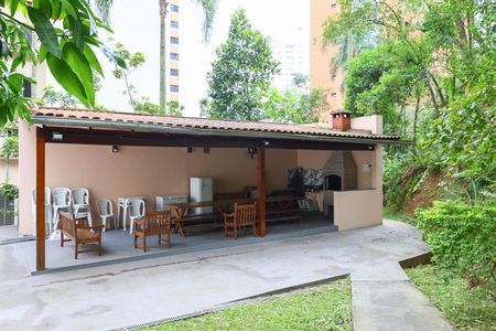 Apartamento à venda com 68m², 3 quartos e 2 vagas Apartamento à venda com 68m², 3 quartos e 2 vagasÁrea comum - Churrasqueira