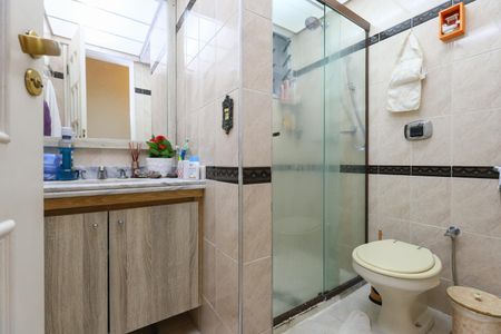 Apartamento à venda com 68m², 3 quartos e 2 vagas Apartamento à venda com 68m², 3 quartos e 2 vagasBanheiro