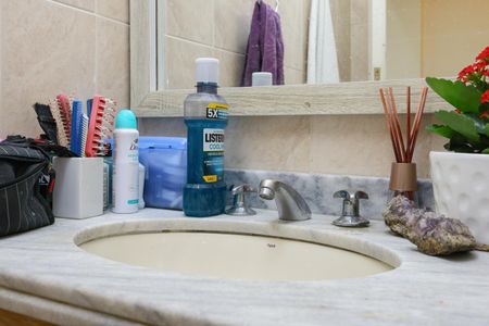 Apartamento à venda com 68m², 3 quartos e 2 vagas Apartamento à venda com 68m², 3 quartos e 2 vagasBanheiro