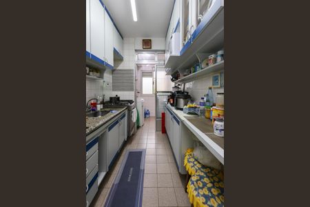 Apartamento à venda com 68m², 3 quartos e 2 vagas Apartamento à venda com 68m², 3 quartos e 2 vagasCozinha
