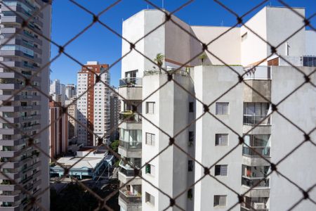 Apartamento à venda com 167m², 3 quartos e 2 vagas Apartamento à venda com 167m², 3 quartos e 2 vagasVista da Suíte 2