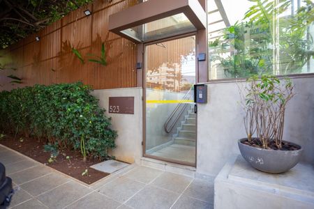 Apartamento à venda com 167m², 3 quartos e 2 vagas Apartamento à venda com 167m², 3 quartos e 2 vagasFachada