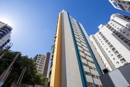 Apartamento à venda com 167m², 3 quartos e 2 vagas Apartamento à venda com 167m², 3 quartos e 2 vagasFachada do Prédio
