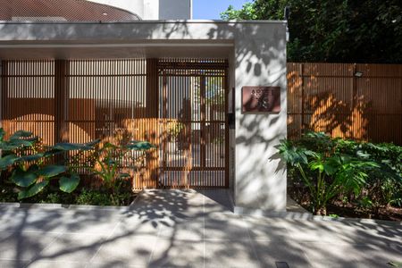 Apartamento à venda com 167m², 3 quartos e 2 vagas Apartamento à venda com 167m², 3 quartos e 2 vagasFachada