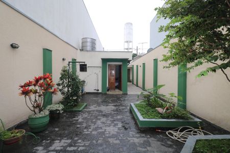 Quintal de casa à venda com 3 quartos, 101m² em Santo Antônio, São Caetano do Sul
