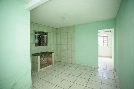 Casa para alugar com 50m², 2 quartos e sem vaga Casa para alugar com 50m², 2 quartos e sem vagaCozinha e Área de Serviço