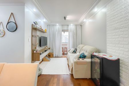 Sala de apartamento à venda com 3 quartos, 66m² em Continental, Osasco