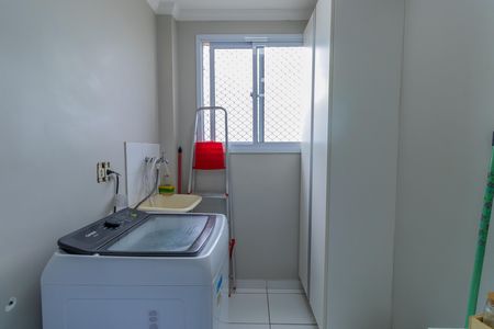 Apartamento para alugar com 56m², 2 quartos e 1 vagaÁrea de Serviço