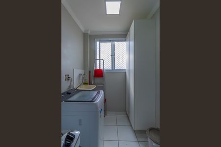 Apartamento para alugar com 56m², 2 quartos e 1 vagaÁrea de Serviço
