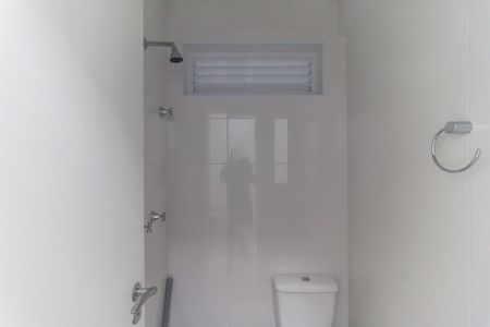 Apartamento para alugar com 175m², 4 quartos e 3 vagas Apartamento para alugar com 175m², 4 quartos e 3 vagasBanheiro de Serviço