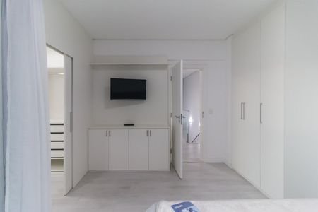 Apartamento para alugar com 175m², 4 quartos e 3 vagas Apartamento para alugar com 175m², 4 quartos e 3 vagasQuarto 2 - Suíte 2