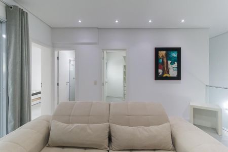 Apartamento para alugar com 175m², 4 quartos e 3 vagas Apartamento para alugar com 175m², 4 quartos e 3 vagasSala de TV