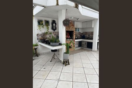 Casa de condomínio à venda com 310m², 4 quartos e 2 vagasFoto 35