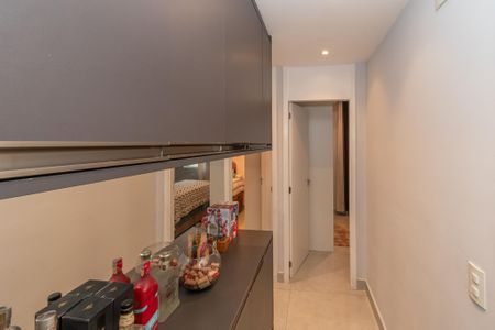Apartamento para alugar com 66m², 3 quartos e 2 vagasCorredor