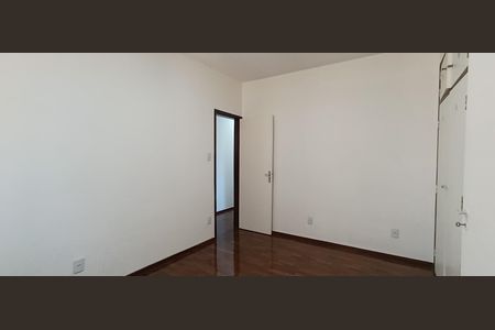 Apartamento para alugar com 133m², 4 quartos e 1 vaga Apartamento para alugar com 133m², 4 quartos e 1 vagaSala