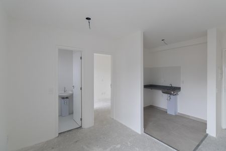 Sala de apartamento à venda com 1 quarto, 33m² em Vila Mazzei, São Paulo