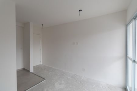 Sala de apartamento à venda com 1 quarto, 33m² em Vila Mazzei, São Paulo
