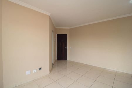 Sala  de apartamento à venda com 2 quartos, 56m² em Campo Limpo, São Paulo