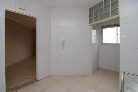 Apartamento à venda com 56m², 2 quartos e 1 vagaCozinha 