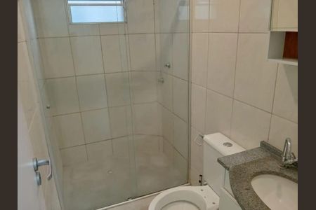 Apartamento para alugar com 80m², 4 quartos e 2 vagas Apartamento para alugar com 80m², 4 quartos e 2 vagasBanheiro